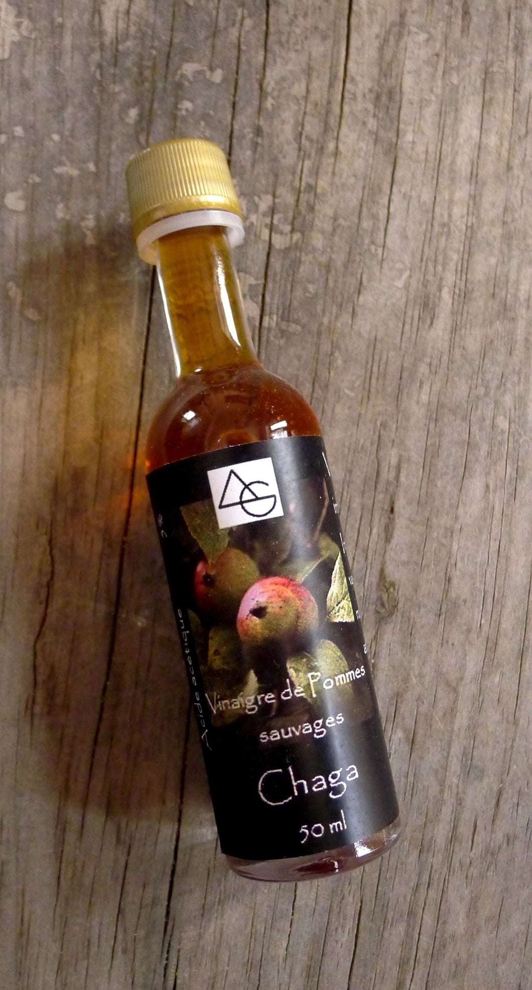 Vinaigre de Pommes sauvages infusé au Chaga